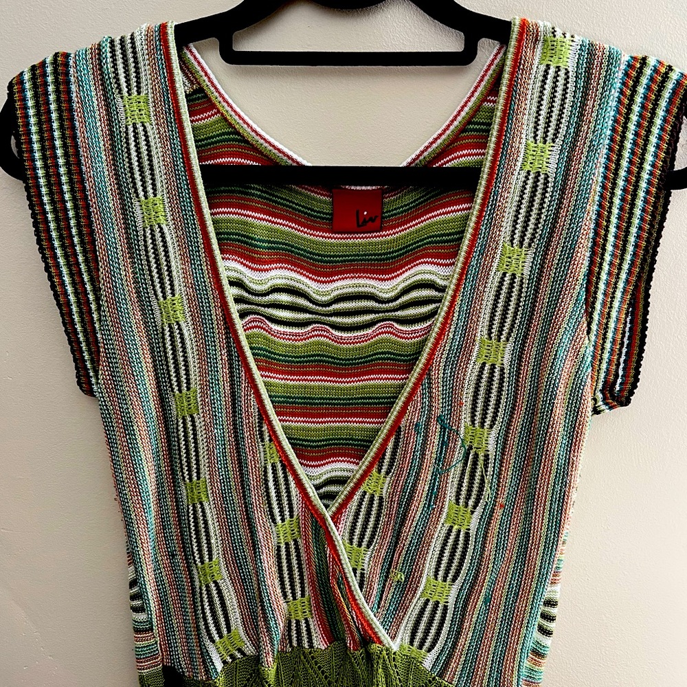 Amazing details on this patio/pool coverup! Vintage, size 6.